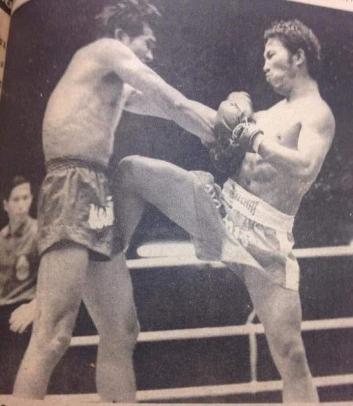 Mr Pek mid-fight, 1970s